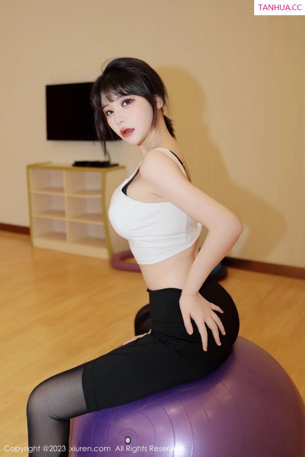   [XiuRen]高清写真图 2023.02.20 No.6289 桃桃子_ 健身美腿第29张图片
